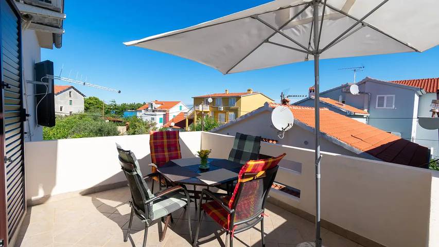 Holiday apartment for 5 people, with terrace - 1