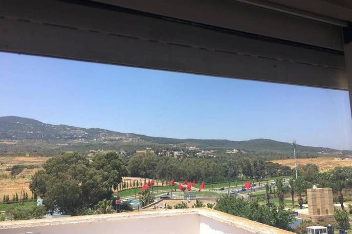 Gîte pour 3 personnes, avec vue et terrasse, animaux acceptés dans Marina Smir - 2