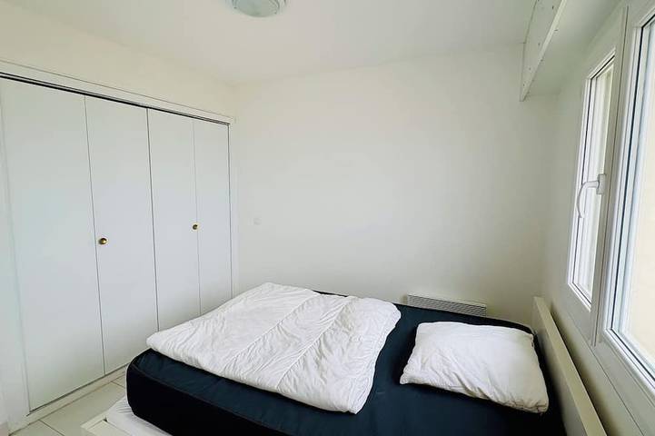 Appartement entier, Appartement vue mer situé au coeur des plages du Débarquement in Saint-Aubin-sur-Mer (Calvados), Région de Caen