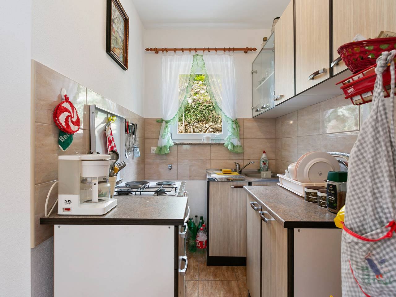 Haus in der Nähe des Roten Sees in Ricice in Imotski, Makarska Riviera