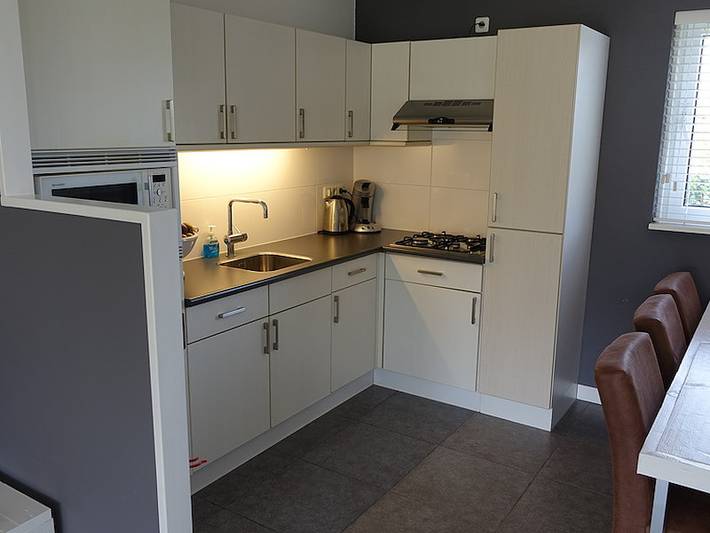 Ferienhaus für 8 Personen, mit Terrasse und Balkon/Terrasse sowie Sauna in Earnewâld - 2