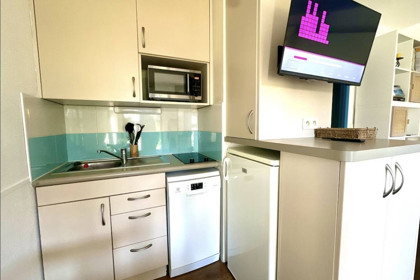 Estudio entero, Charming bright studio in Mandelieu-la-Napoule in Mandelieu-la-Napoule, Massif de l'Esterel