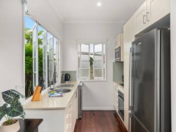 Holiday Home for 2 People in Brisbane, Queensland, Photo 3