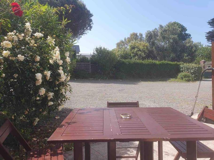 Appartement entier, One-Bedroom Apartment in Saint-Lunaire, Région de Saint-Malo