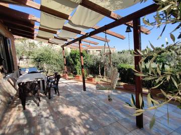 Gîte pour 4 personnes, avec terrasse ainsi que jardin et vue à Chiusi