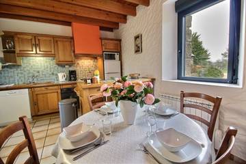 Gîte pour 4 personnes, avec terrasse et jardin à Saint-Quay-Perros