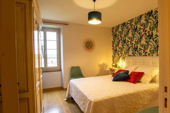 Gîte pour 7 personnes, avec jardin et terrasse, animaux acceptés à Cherveix-Cubas - 4