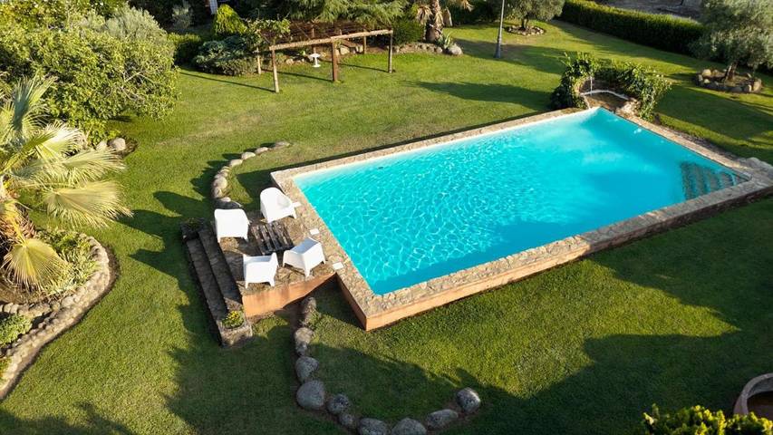 Casa rural para 12 personas, con Balcón y Terraza además de Jardín y Piscina en Arenas de San Pedro - 4