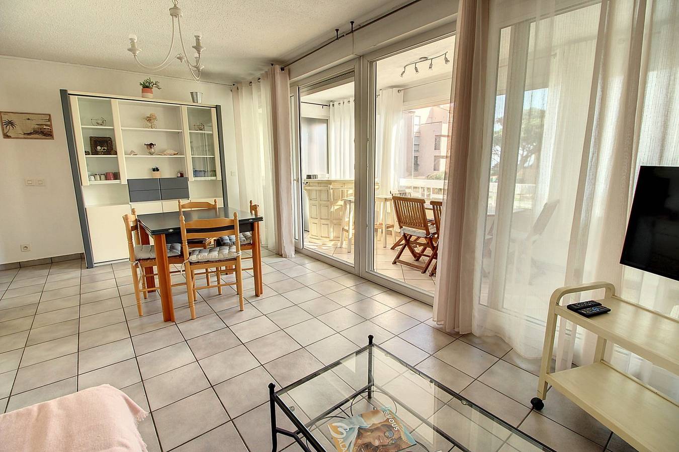 Studio entier, Studio-cabine 1 à proximité de la plage et des commerces in Calvi, Région de Calvi