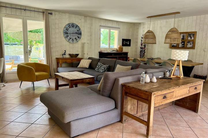 Location de vacances pour 8 personnes, avec jardin et terrasse, animaux acceptés à Soubise - 3