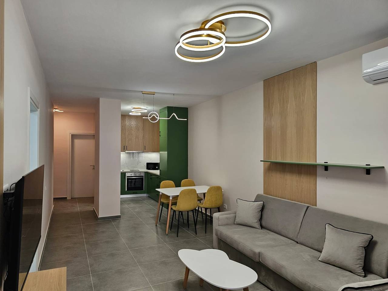 Apartamento entero, Apartamento de vacaciones para 3 personas con balcón in Sarandë, Vlorë