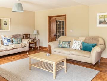 Glamping for 10 People in Beaminster, Dorset, Photo 4