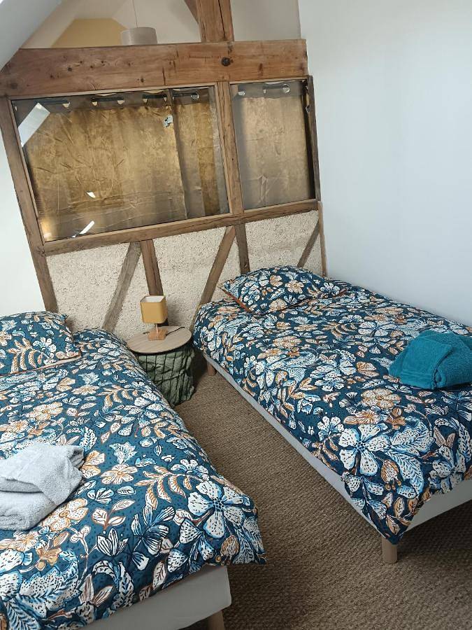 Location de vacances pour 7 personnes, avec terrasse et jardin à Lhomme - 4