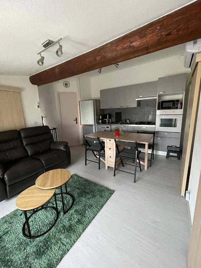 Gîte pour 4 personnes, avec vue et jardin à Mornas - 2