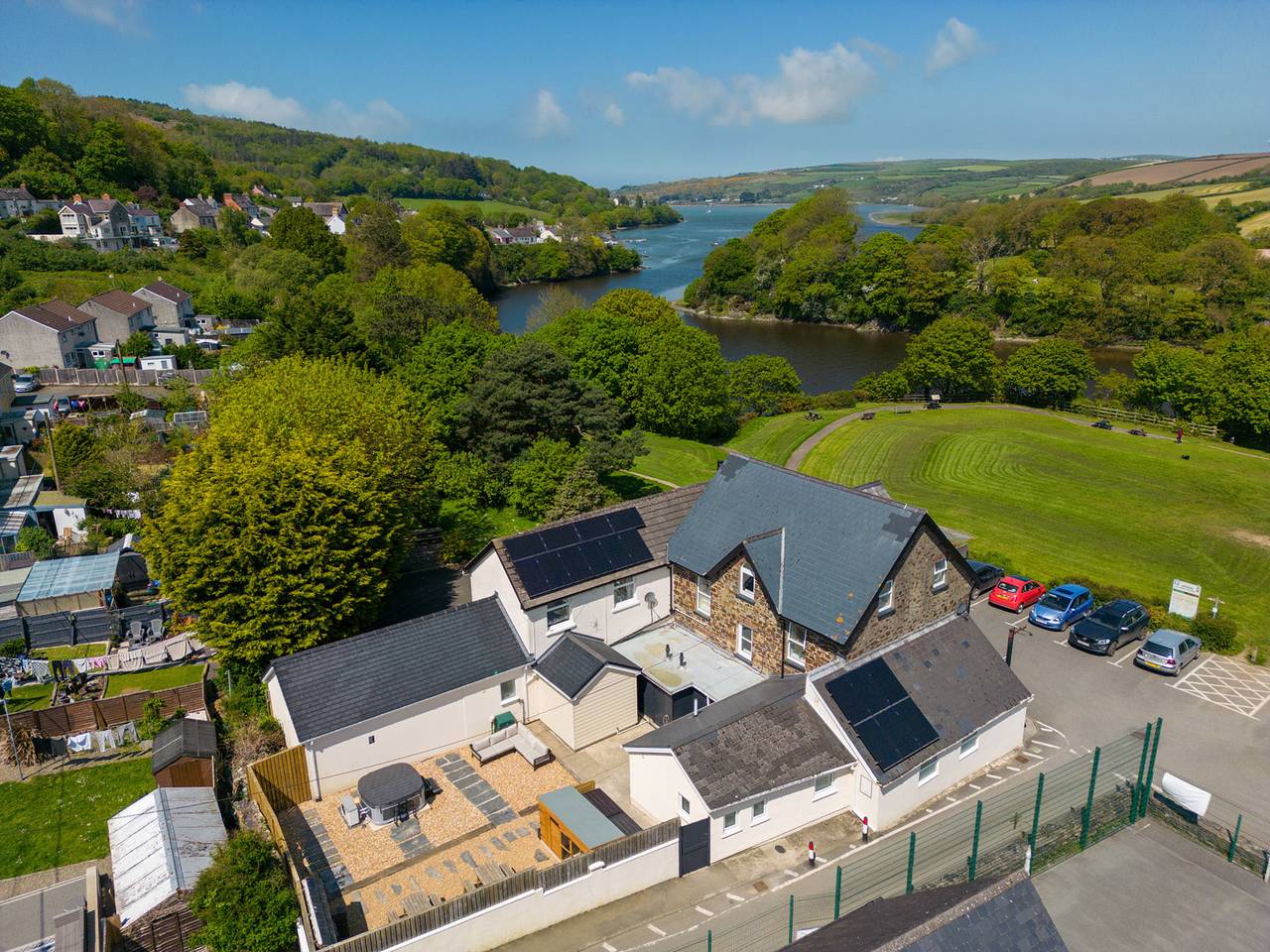 Teifi Villa in St Dogmaels, Pembrokeshire