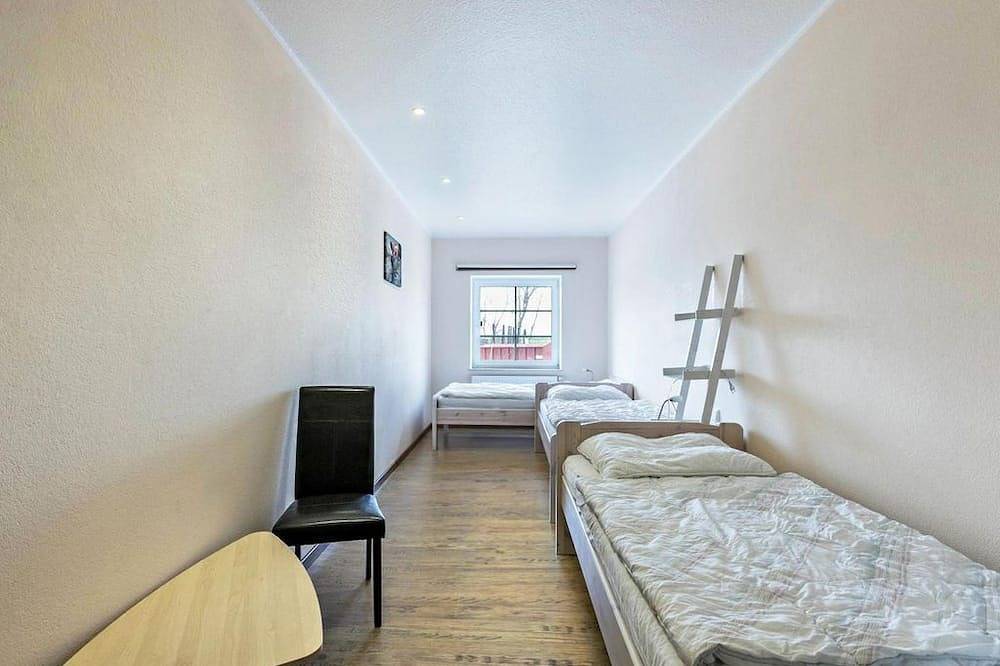 Ganze Wohnung, Bude unter Reet - Nordisch Nature - Ferienhof am Deich in Tümlauer Koog, Eiderstedt