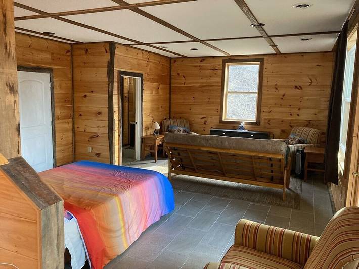 Vacation rental for 10 people, with balcony, with pets in Watauga Lake