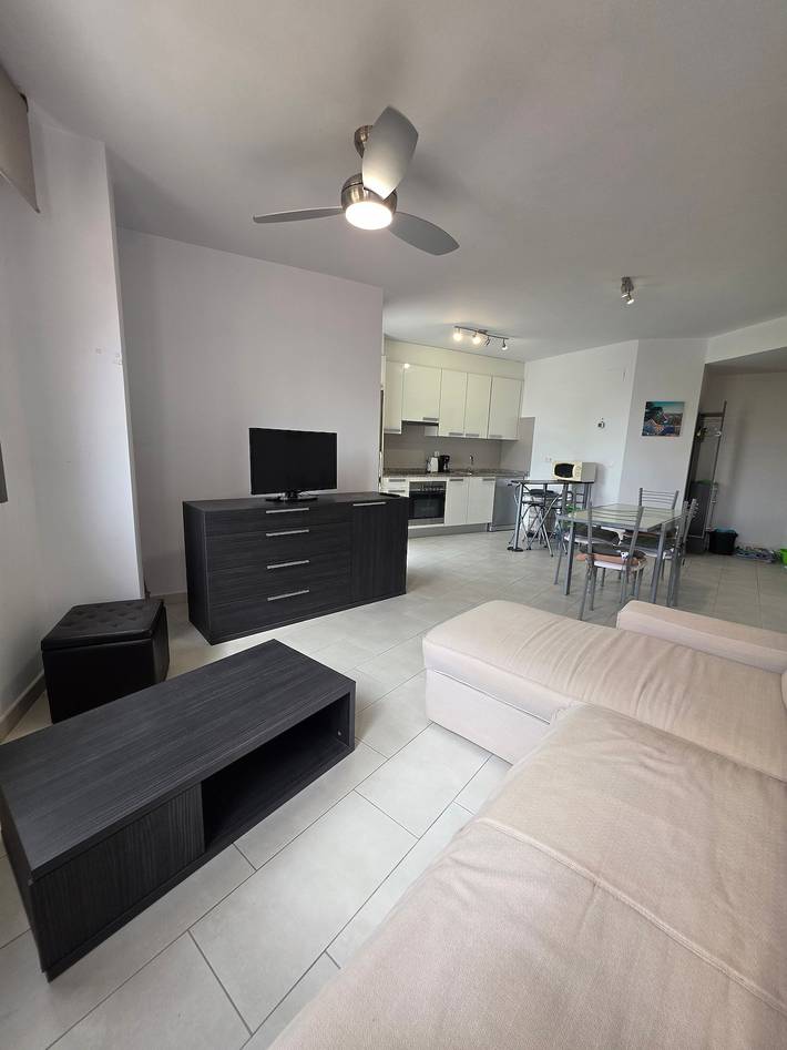 Apartamento entero, Apartamento a 400 Metros de la Playa de El Campello con Piscina in San Juan Playa (Alicante), Costa Blanca