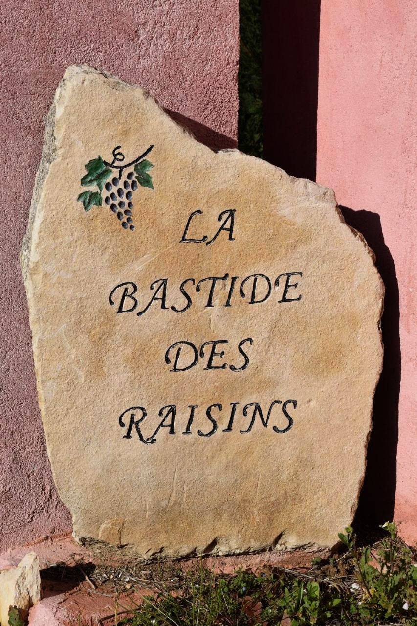 Appartement entier, La Bastide des Raisins in Apt, Parc naturel régional du Luberon