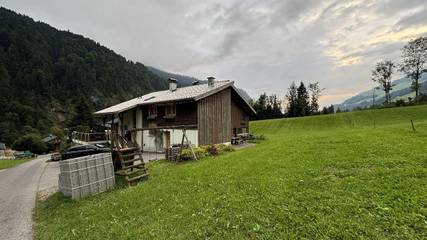 Ferienwohnung für 5 Personen, mit Whirlpool und Garten sowie Sauna in Sonntag