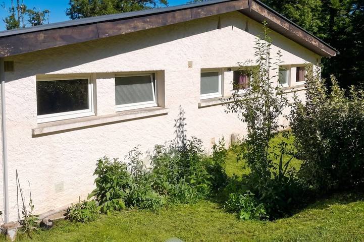 Ganze Wohnung, Homerez - Studio in Treignac in Treignac, Tulle und Umgebung