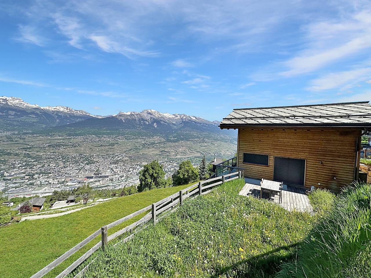 Chalet Teddy - Alpine Escape in the Swiss Alps in Les Agettes, Walliser Alpen