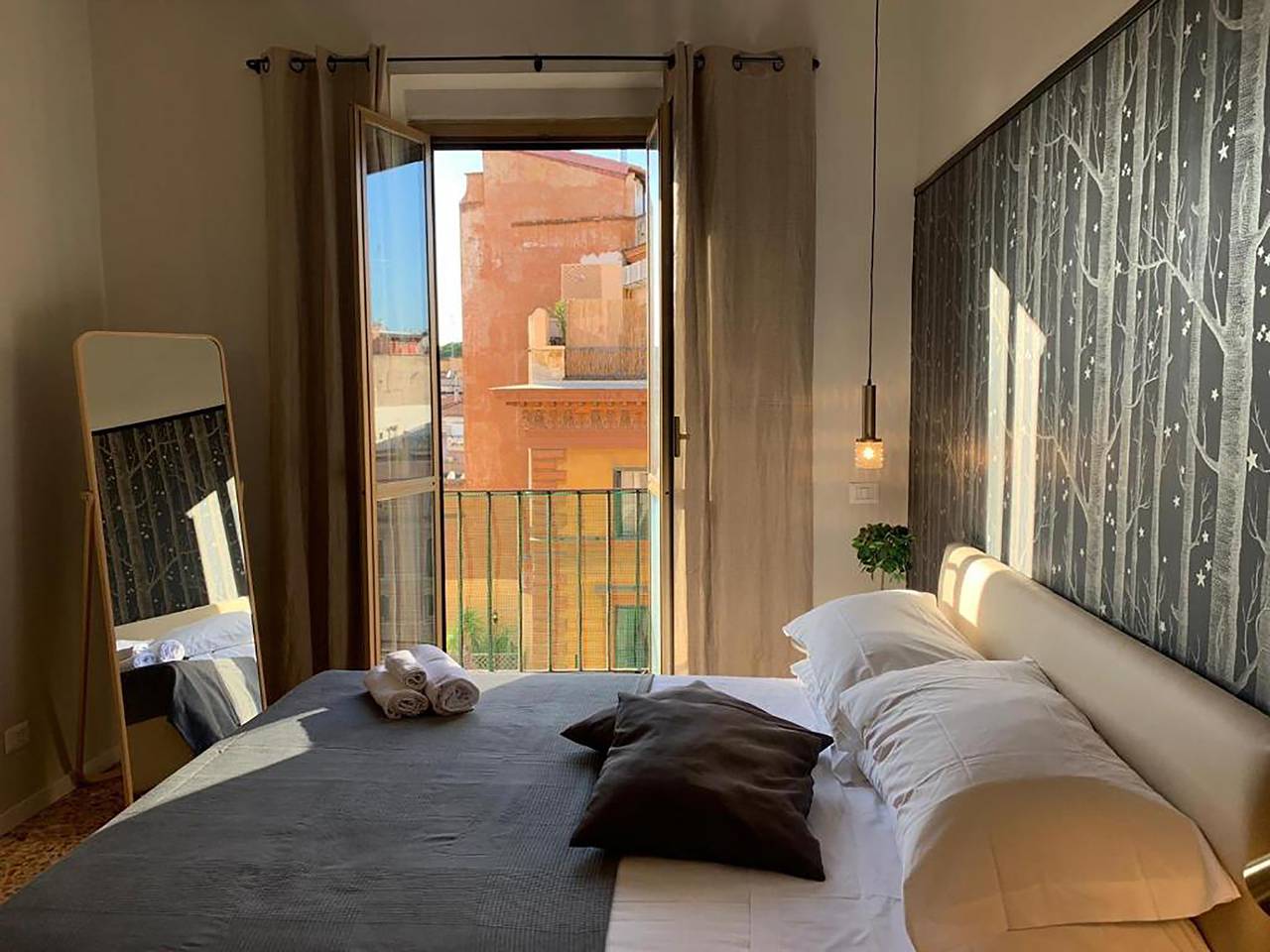 Cavour Urban Rooms in Rome City Center, Rome