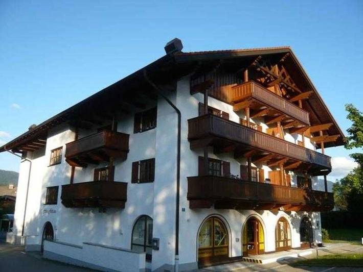 Ferienwohnung für 2 Personen, mit Balkon und Ausblick in Bad Wiessee