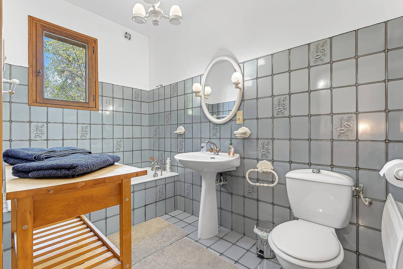 Guest Room - Corail Room 18 m² - Mountain View & Private Pool in Gap, Gap region