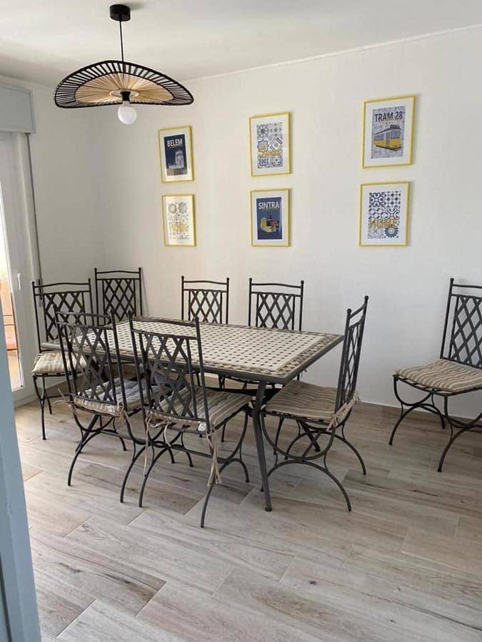 Casa Fanfamare in Praia da Califórnia, Sesimbra