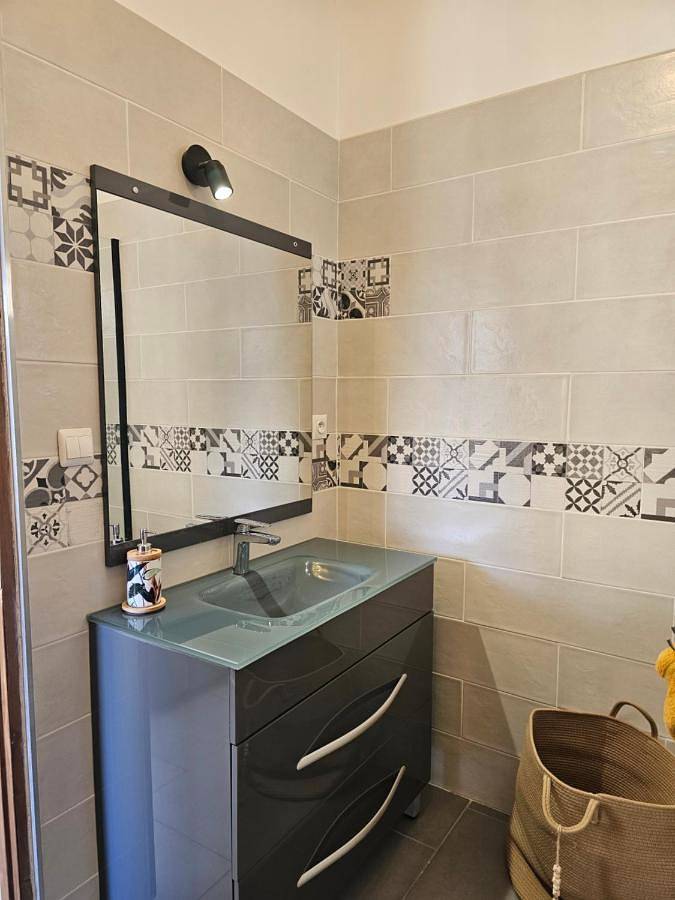 Location de vacances pour 4 personnes, avec jardin, animaux acceptés à Saint-Remèze - 3