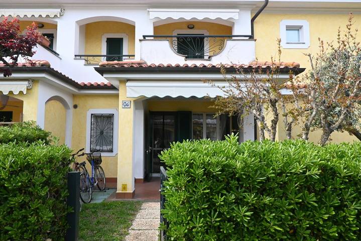 Holiday apartment for 6 people, with garden, with pets - 1
