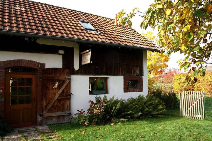 Gîte pour 5 personnes, avec terrasse ainsi que jardin et jacuzzi à Moosch