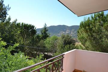 Gîte pour 6 personnes, avec balcon et jardin, animaux acceptés dans Cardedu