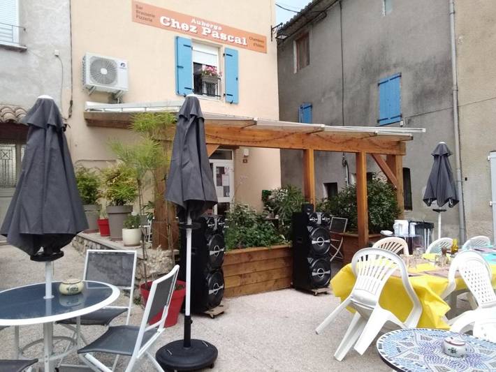 Location de vacances pour 3 personnes, avec vue et terrasse à Saint-Julien-de-Cassagnas - 3