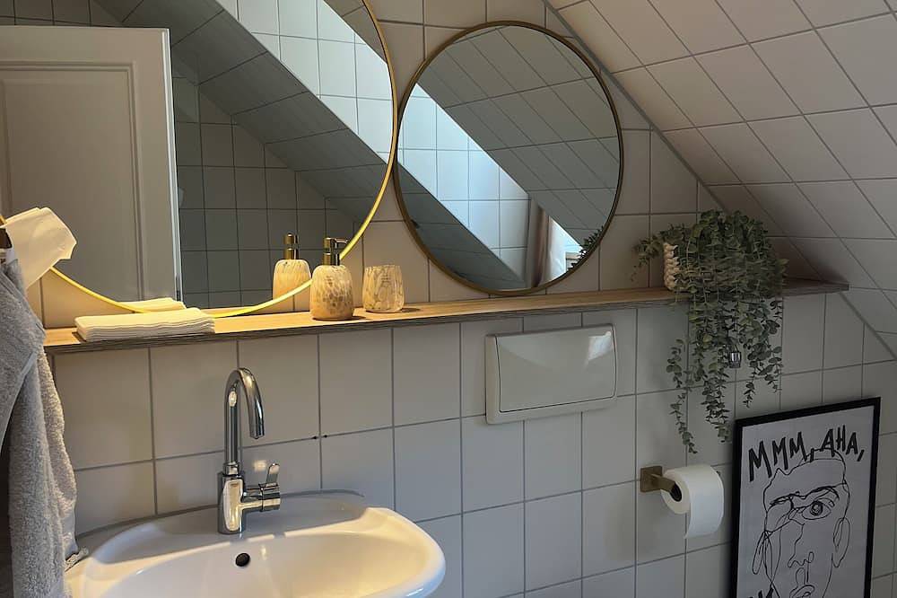 Ganze Wohnung, Über den Dächern der Landshuter Altstadt in Landshut, Ostbayern