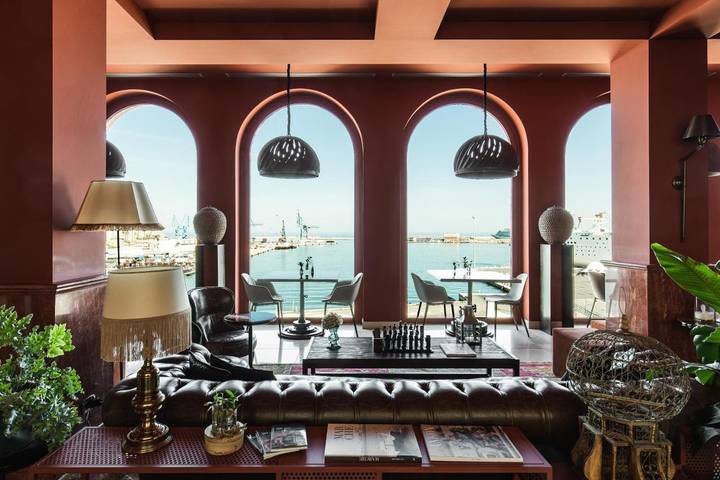Hotel, mit Whirlpool und Terrasse sowie Sauna