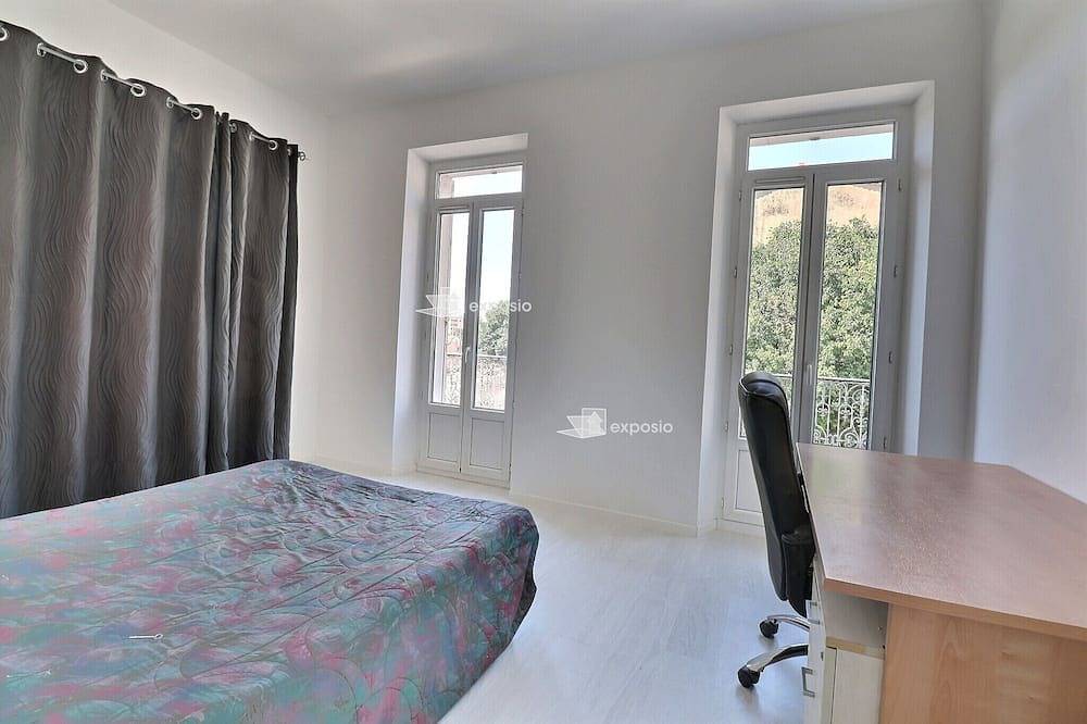 Appartement entier, Appartement T4 climatisé, très bien situé à Toulon pour profiter des vacances in Toulon, Côte méditerranéenne (France)