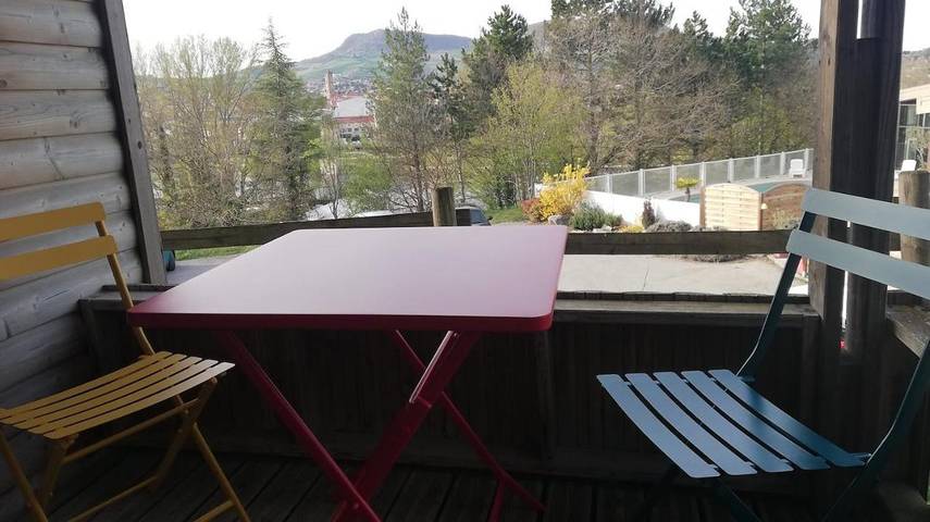 Camping pour 4 personnes, avec vue et jardin, animaux acceptés à Millau - 3