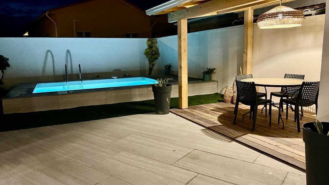 Appartement entier, Villa Altea- Lido Marana - piscine privée exclusive - plage à pied - 3 bedrooms house - private swimming pool - beach access on foot in Lucciana, Région de Bastia