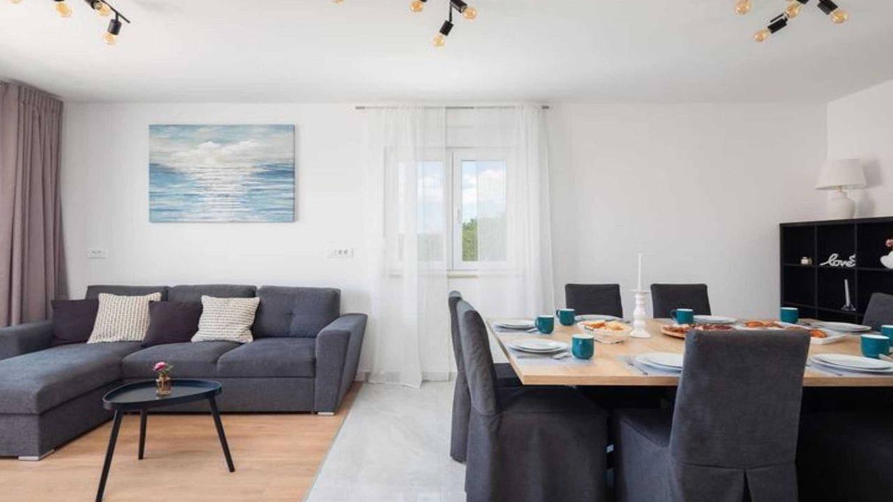 Ganze Ferienwohnung, Ferienwohnung für 7 Personen (120 m²) in Kaštel Sućurac in Kastel Sucurac, Kaštela