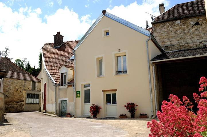 Maison de campagne pour 10 personnes, adapté aux familles dans l' Aube - 3