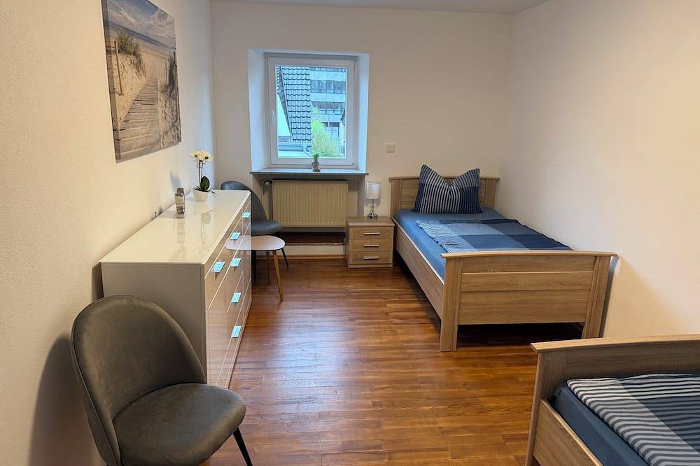 Neu ! \ngemütliches Ferienhaus in der Süd Eifel mit Garten und Stellplätze in Irrel, Eifelkreis Bitburg-Prüm