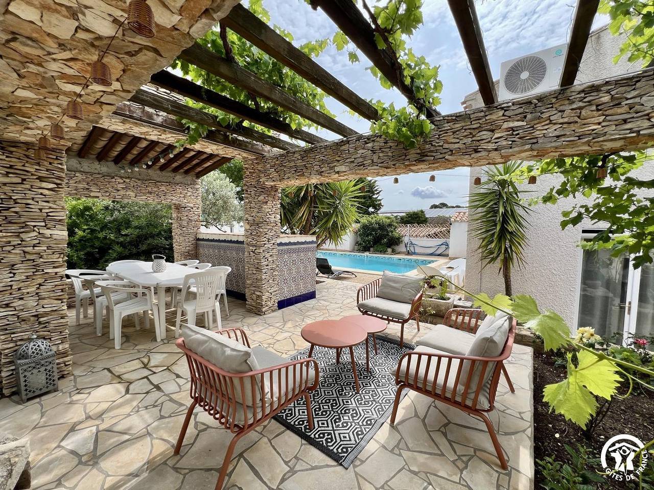 Gîte für 6 Personen mit Terrasse in La Redorte, Carcassonne und Umgebung