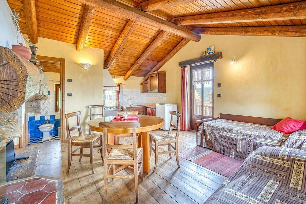 Lovely home in Aramengo At in Aramengo, Asti Provinsen