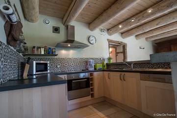 Maison De Vacances pour 6 Personnes dans Saint-Jean-des-Ollières, Région de Clermont-Ferrand, Photo 2