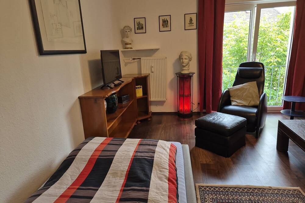 Ganze Wohnung, Apartment 8 - Luis. 49 in Wuppertal, Bergisches Land