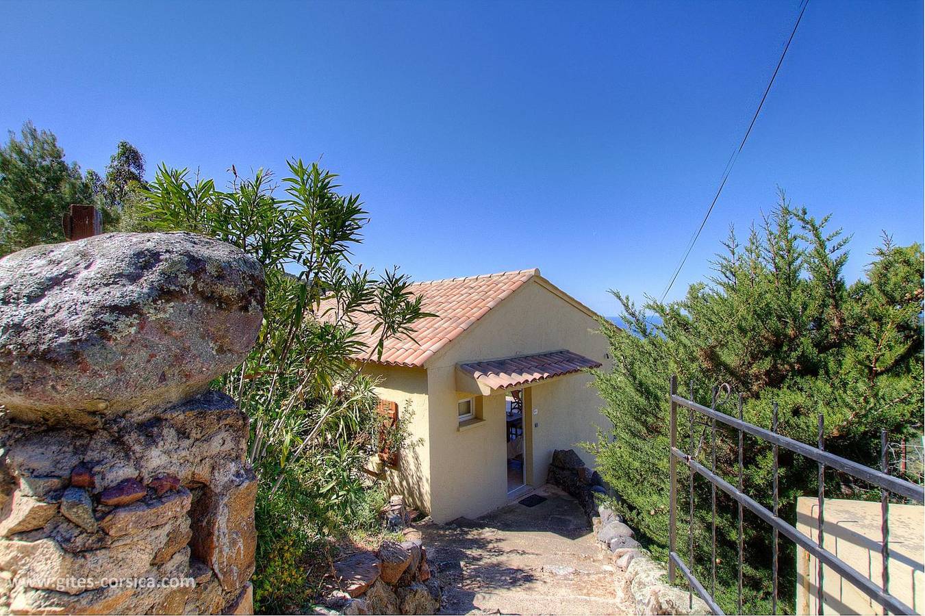 Cyste in Partinello, Région d'Ajaccio