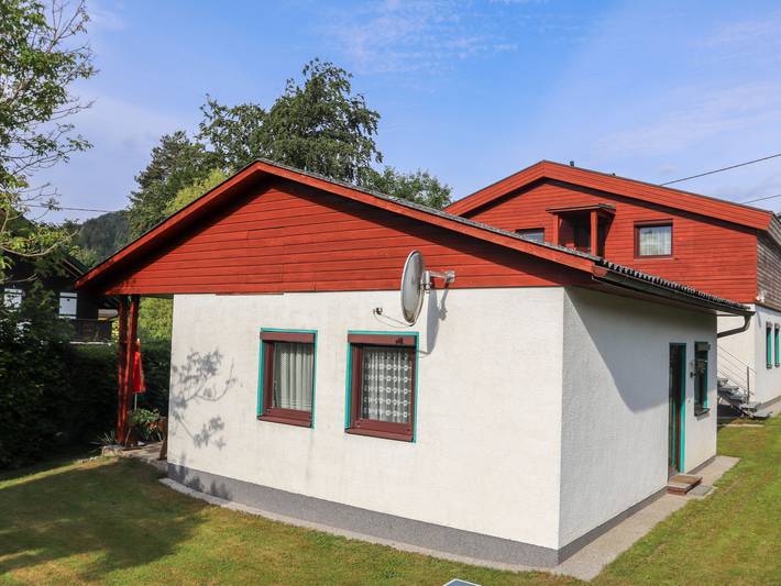 Ferienhaus für 6 Personen, mit Terrasse und Garten am Klopeiner See