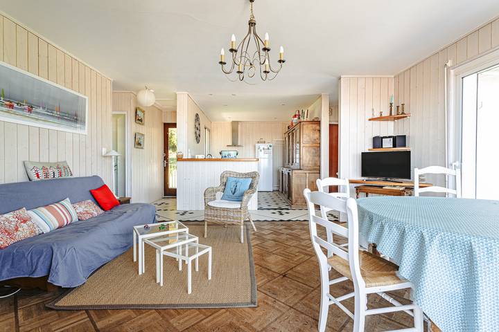 Charmante maison avec jardin et terrasse, à 12 min de la plage et du surf à Saint-Trojan-les-Bains in Saint-Trojan-les-Bains, Côte de Beauté